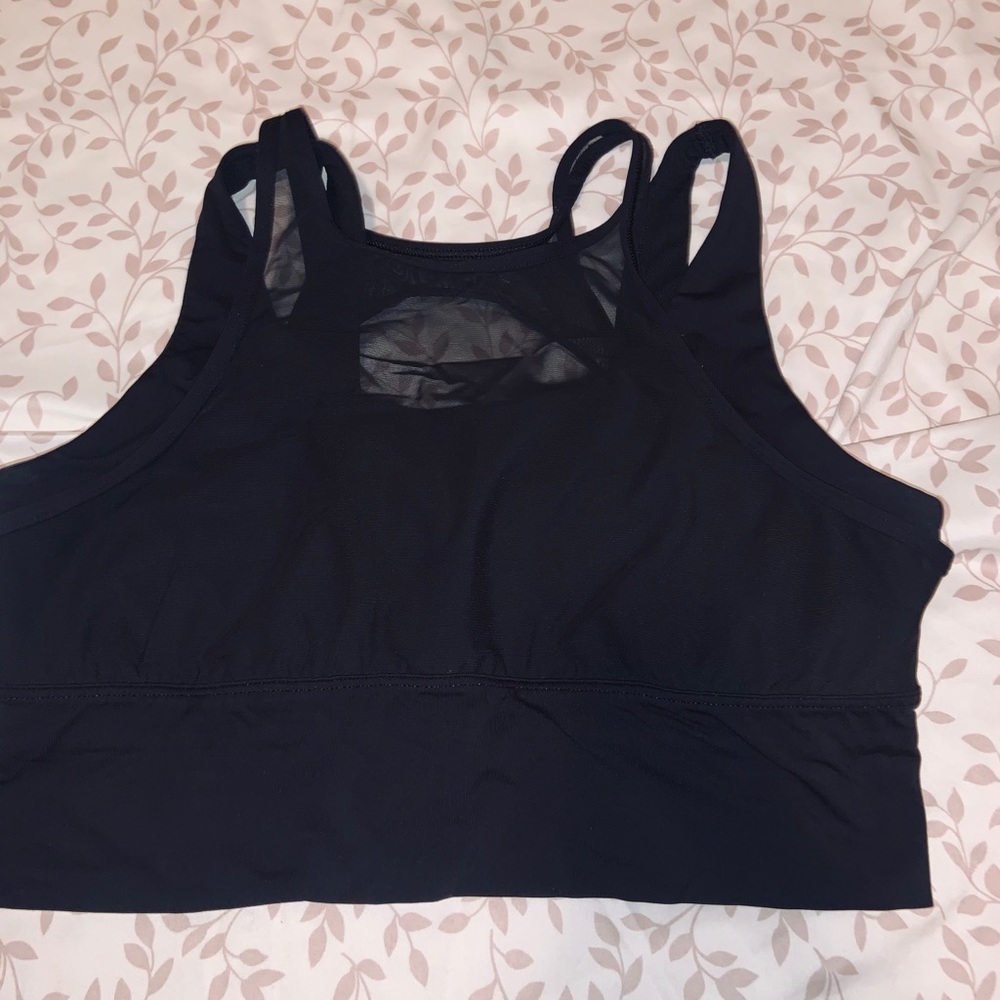Lululemon top - Picture 2 of 2